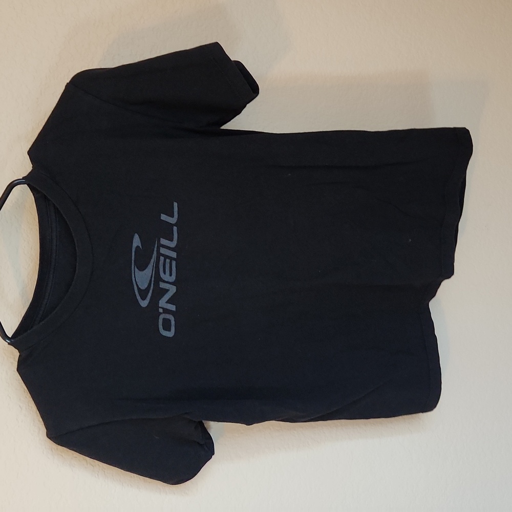 O'Neil size 7 boys tee